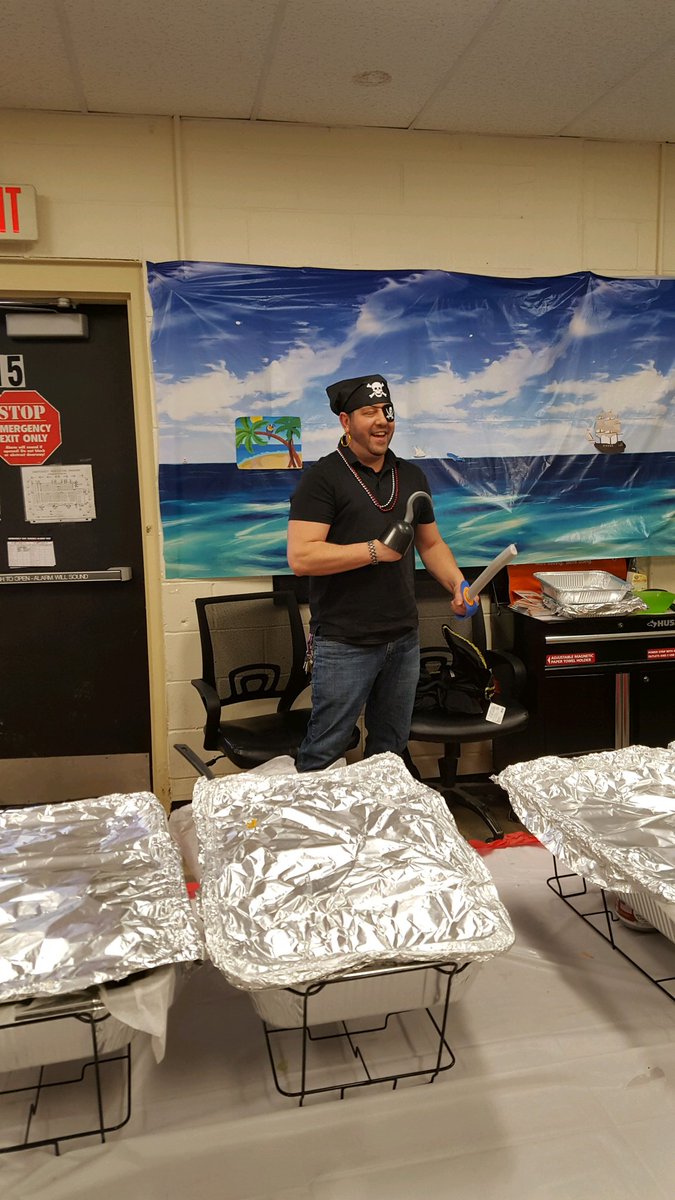 J_Waters26's tweet photo. 4106 is kicking off success sharing with a Pirate themed BBQ with plenty of good food and fun.
@aj_mazzola @blondemonkey71 @justmck18 @ginamarie0216 https://t.co/I6BDSCXYEZ