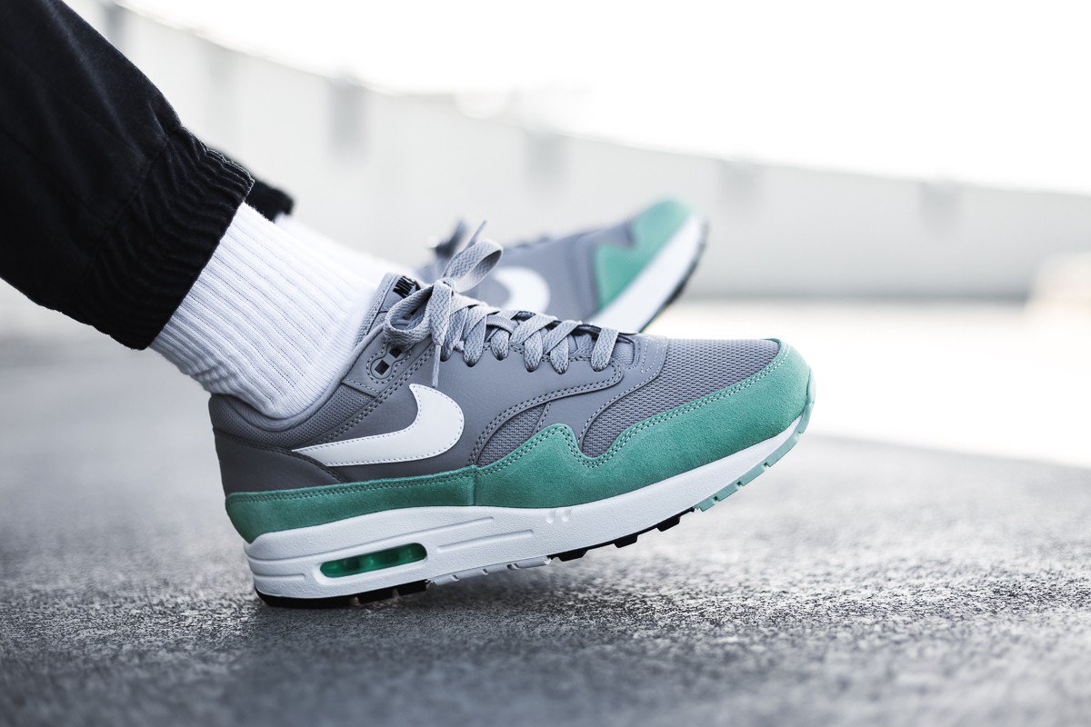 MoreSneakers.com on "AD: The Nike Air Max 1 'Atmosphere Grey/Fresh dropped via AFEW =&gt; https://t.co/fiadRutNkI https://t.co/t6vWP0zNS9" / Twitter