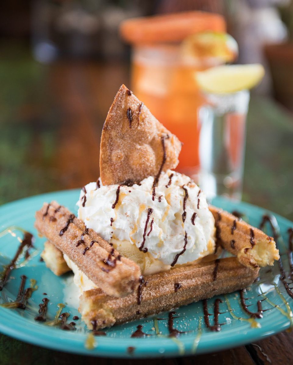 DelSurSD's tweet photo. the sweetest end to the week 😋 #churrodessert #delsurmexicancantina https://t.co/J177vkriH9