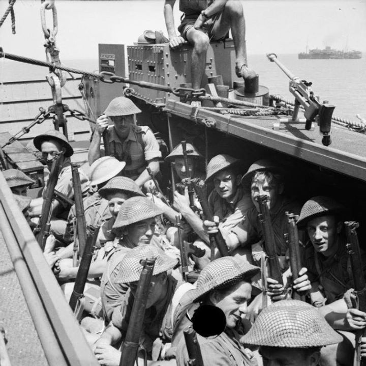 WW2Vehicles's tweet image. British troops in a landing craft assault (LCA), Sicily, 9 July 1943.
