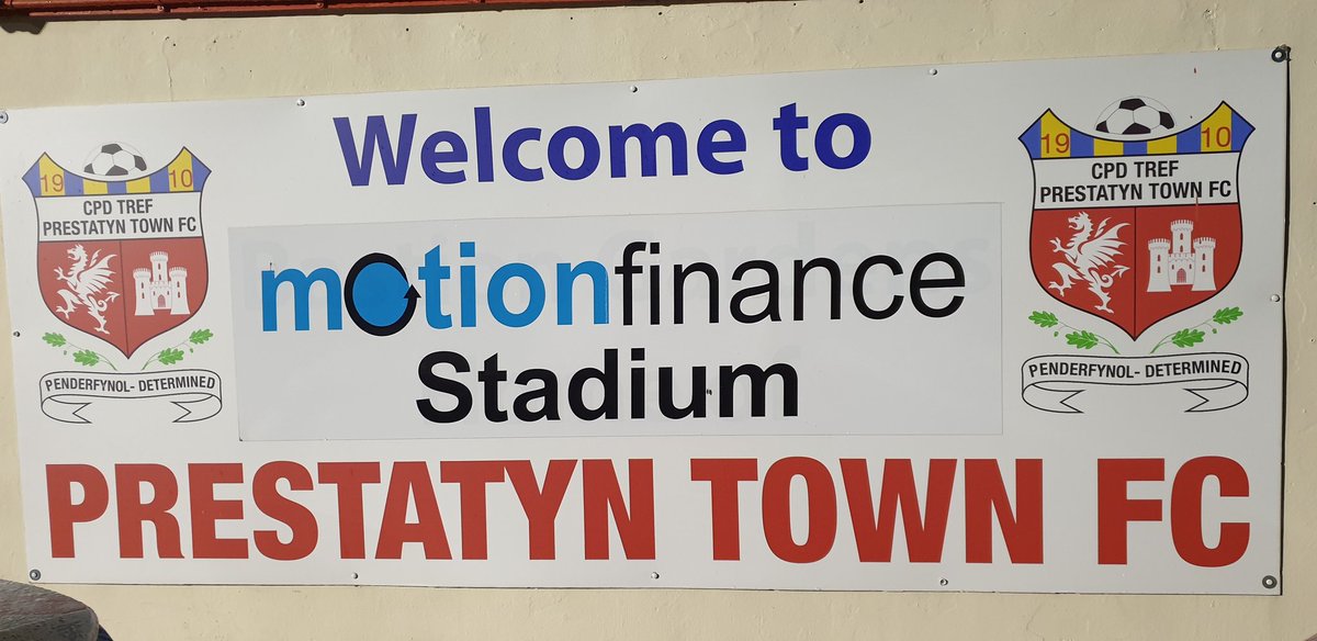 miguelinho2910's tweet photo. Game 76. @ptfcseasiders 6-2 @bangorcityfc. A cracker in North Wales which saw the visitors come from 2 down to be level at the break, only for the hosts to blow them away in the 2nd half. Fans and home bench got involved in a fracas, meaning Heddlu are with us! #groundhopping https://t.co/WCGQduGOQ5