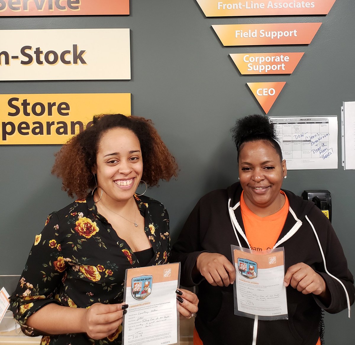 Travis Burgee (@travisburgeethd) on Twitter photo Starting Success Sharing Weekend with a bang 💥💥💥!!! Thank you to DS Courtney and COS Kendra for driving the excitement today! #OneTeamOneGoal <a href="/NittaG616/">Nitta G</a> <a href="/ClaudiaElizal13/">Claudia Elizalde</a> <a href="/ZimH11/">Zim H.</a> <a href="/Courtney_Jene/">Courtney Seizeme</a> Starting Success Sharing Weekend with a bang 💥💥💥!!! Thank you to DS Courtney and COS Kendra for driving the excitement today! #OneTeamOneGoal <a href="/NittaG616/">Nitta G</a> <a href="/ClaudiaElizal13/">Claudia Elizalde</a> <a href="/ZimH11/">Zim H.</a> <a href="/Courtney_Jene/">Courtney Seizeme</a>