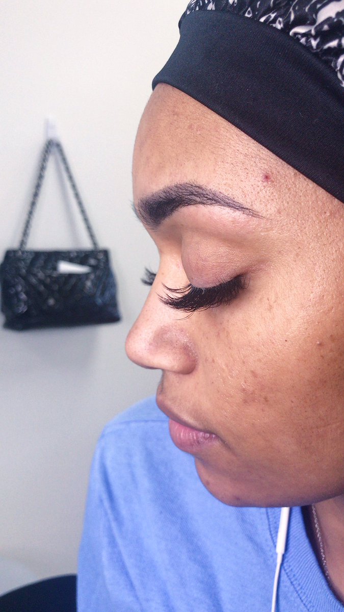 Today’s work: a glamorous Volume Set😍😍
So beautiful and natural😍😍
•••
#eyelashextensions #eyelashes #lashes #lashtechnician #volumelashes #lashextensions #minkeyelashes #mink #lashboss #lashstylist #lashtech #client #lashextension #DMV #PG #EyelashExtensionsMD #DMVlashtech