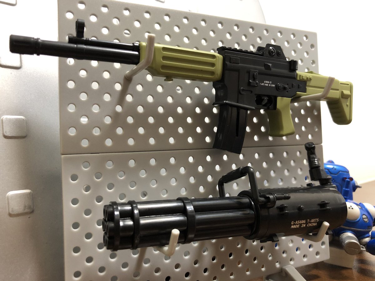 The銃