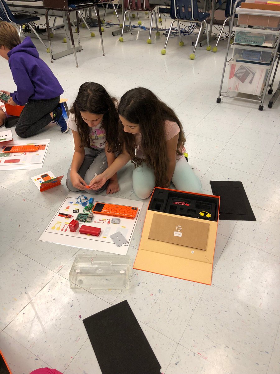 Building computers was amazing! <a href="/LPEPanthers/">Lake Park Elementary</a> #ccpsir