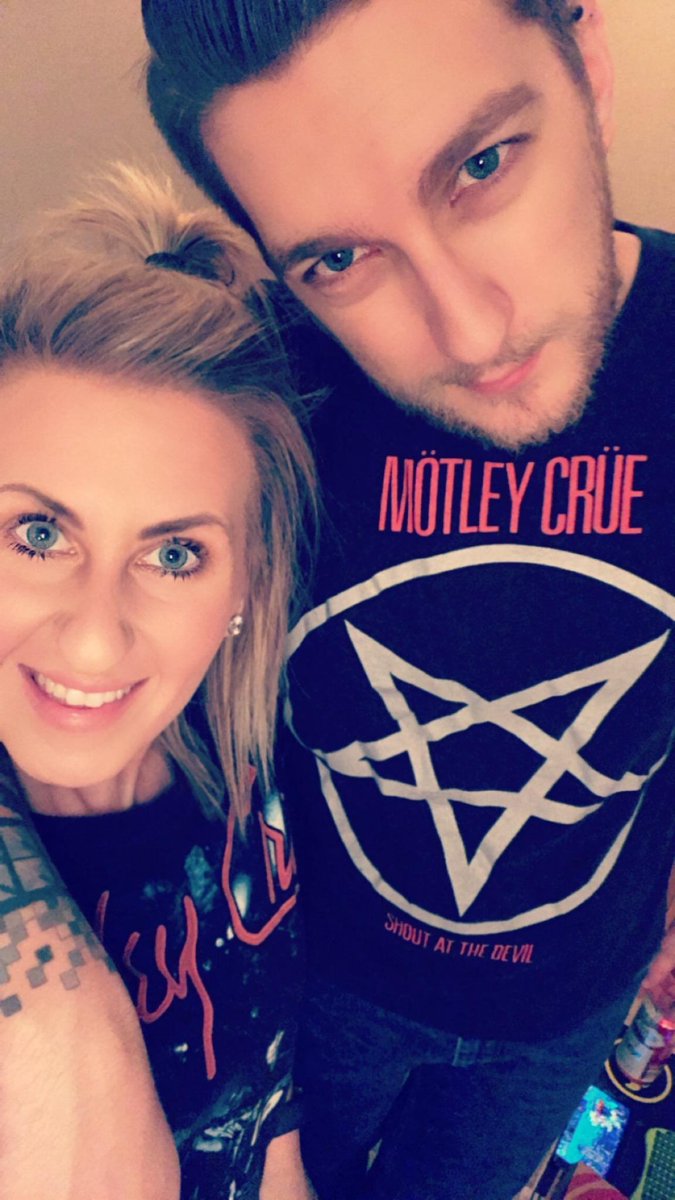 MackTheWebhead's tweet photo. It's @MotleyCrue night in the Webhead household. #TheDirt kicks ass!! https://t.co/nSZR9DqsXl
