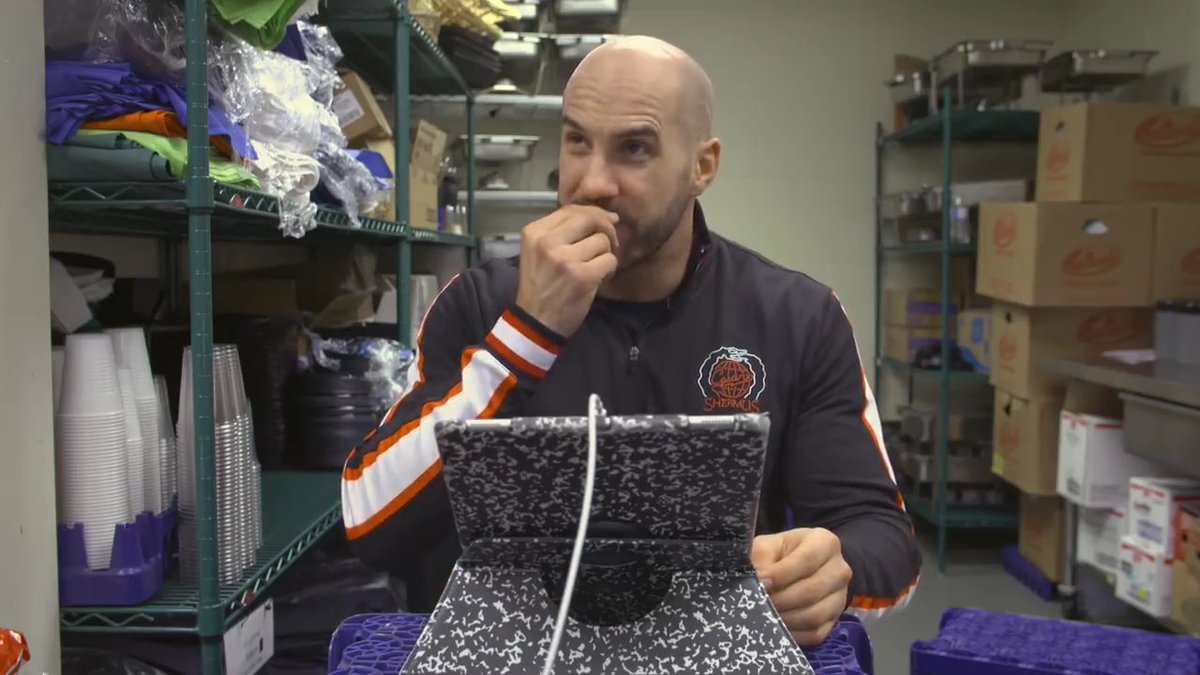 ClaudioCSource's tweet photo. HQ Screencaptures from February 22nd's #ClashWithCesaro-https://t.co/GFwbswwcoX #Cesaro #CesaroSection #TheBar https://t.co/xDhWfkhUft