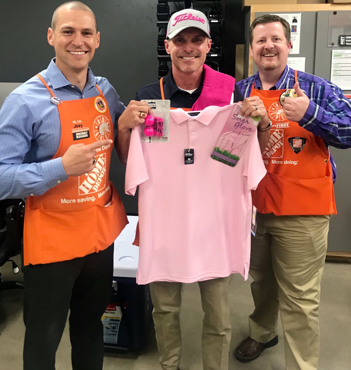 Joey Constantino tweet media