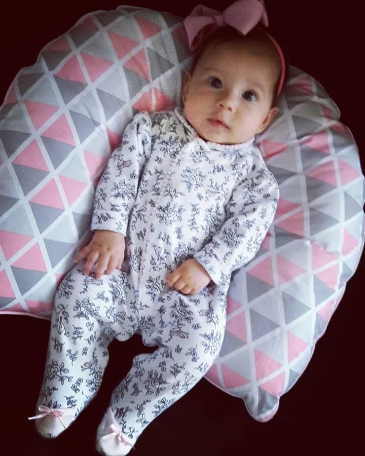 eu_muniz's tweet photo. Afrontosa é ela. 😍🌙
.
Uma coisa que eu soube fazer foi minha filha. Affff é muita beleza. 💕
.
#minidivakids #minidivababy #maternidadenareal #maedemenina👧 #minhabonecareal #mundorosa💗 #blogueirinhakids #blogueira #babygirl🎀 #babyestilosas https://t.co/PSSHvW0GMM