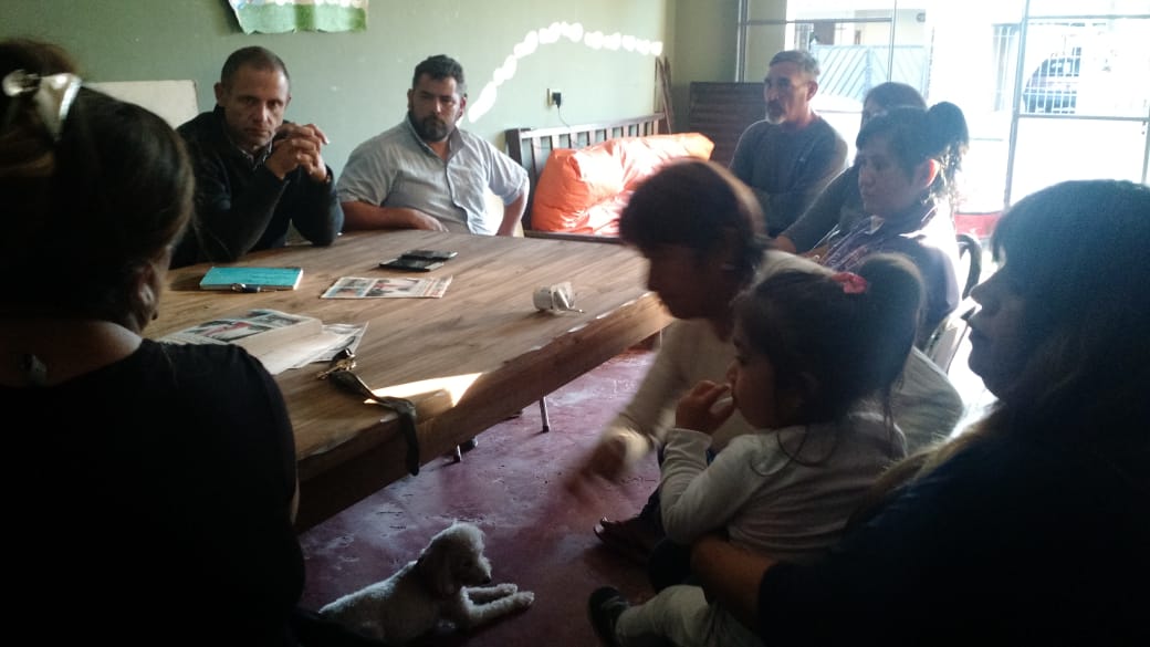 DaryoRodriguez's tweet photo. #ReunionVecinal en #LasTunas en Merendero "LasSemillitas" Aclarando Dudas y Escuchando las Inquietudes de los vecinos . #ElFuturoEstáEnTodos @ZamoraJulio @AVegnaduzzi @GiselaLZamora @DaryoRodriguez https://t.co/LlFJlrKqTC