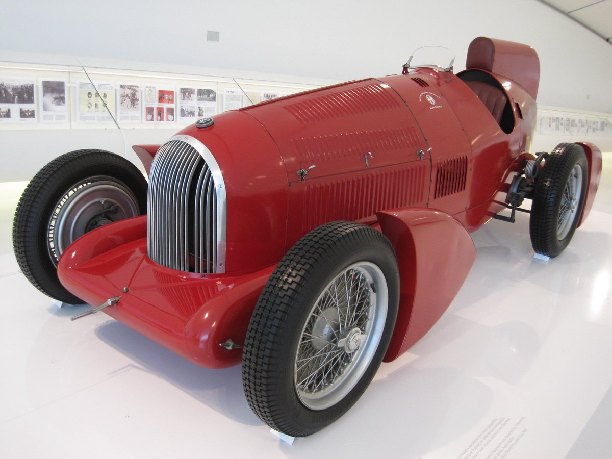 Alfa Romeo Aerodinamica P3 Gran Premio Tipo B 

#AlfaRomeo🇮🇹  #P3 #Aerodinamica #MuseoEnzoFerrari