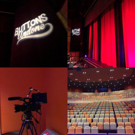 RupertMoon's tweet photo. My 1st Panto!
Thank you all....
(was more nervous that playing in front of 70,000 ppl!)
@Owenmoneypanto @owenmoneycomic @TheatrauSirGar ....
Plz join us on Saturday or on the rest of the tour!
#TheBaron #buttonsundone #Fun #Panto #Wales https://t.co/LTlpFeHlTQ