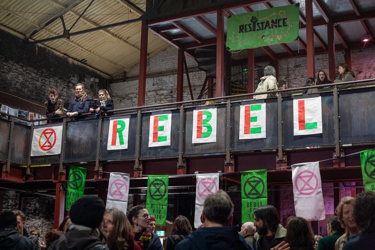 XrYouth's tweet image. Photos from #SpringUprising last weekend, where #XRyouth got together to talk about young people's role in the fight for climate justice. Want to get involved? Do so here: xryouth.org 🌍✊

Photo credit to Miriam Hauertmann and Francesca E. Harris @XRBristol