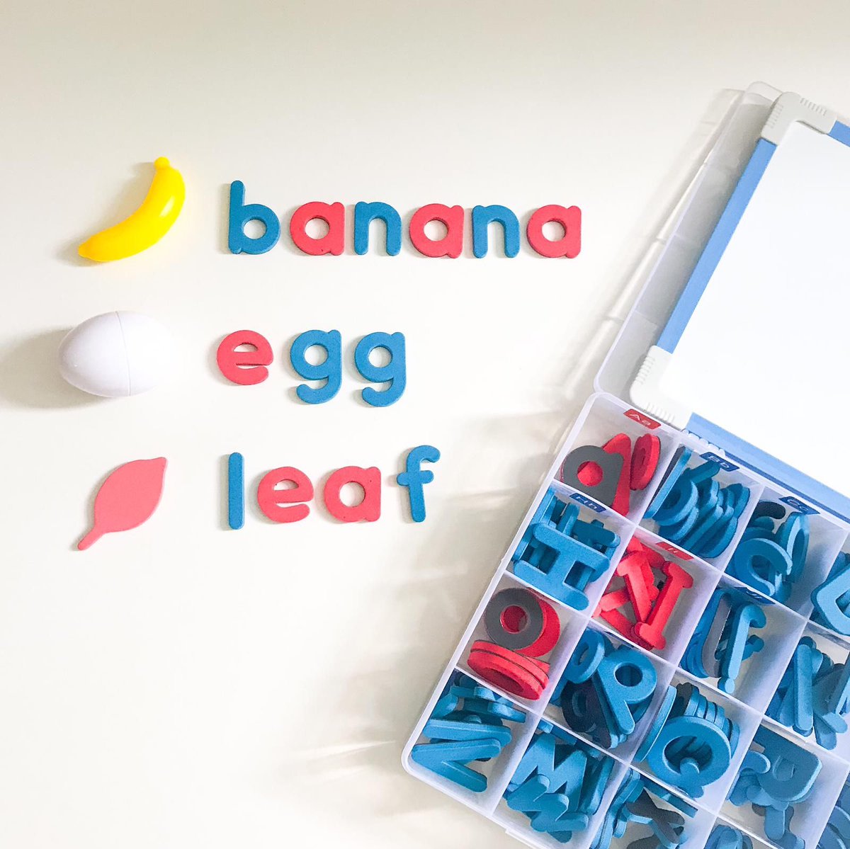 jollybforkids's tweet photo. These moving alphabets set is so nice ＆ affordable! 🤩🤩
📍 2 Sets capital letters, 6 sets small letters - total 208 letters 
✅ Prepare ＃kids for spelling, writing &amp; read 

Shop now: https://t.co/y8VmjsMvnK

#montessori #homeshool #preschool 
#learning #ece #children  #parents https://t.co/6FPq15uWVB
