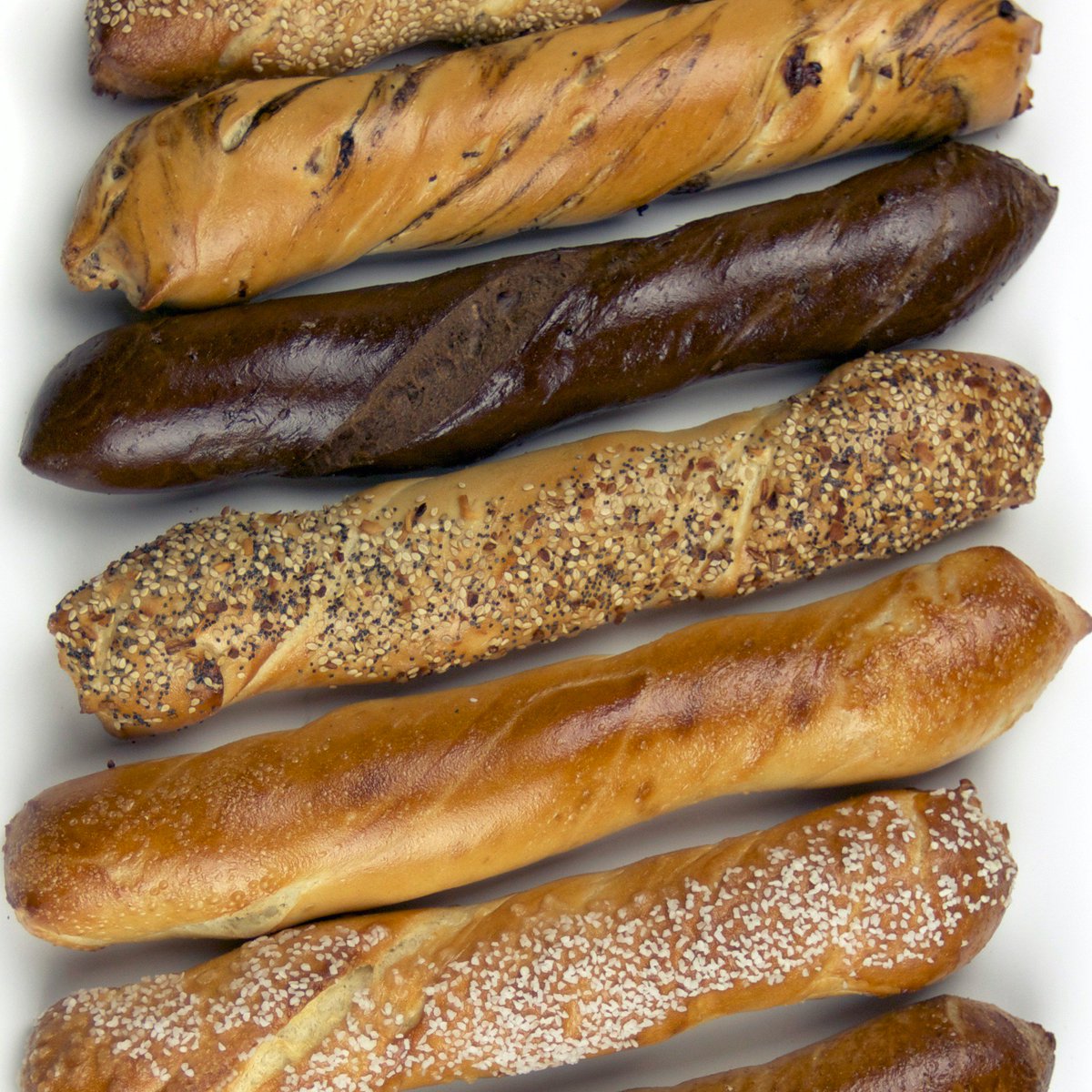 newyorkerbagels's tweet photo. De-bagel yourself with our Bagel Sticks and Flat Bagels. Be the ✴️ star ✴️ of #brunch!
#bagels #NYC #flagels https://t.co/zBzwwbTeZ2