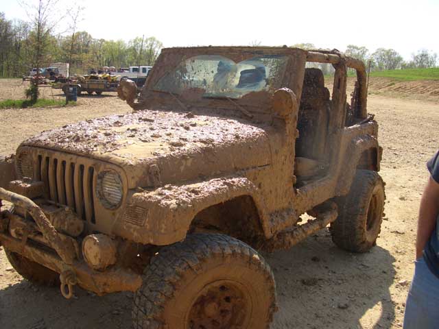 RealJeepFriends's tweet photo. It's officially the #weekend! I'm goin' muddin', this is my goal. https://t.co/iVSQ4JS9g5