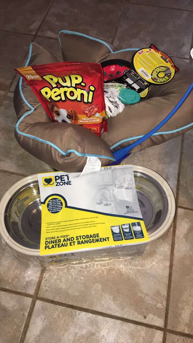 CGYCleaders's tweet photo. We also have raffles! $2 per ticket or $5 for 3! https://t.co/k5mPZOcGc5