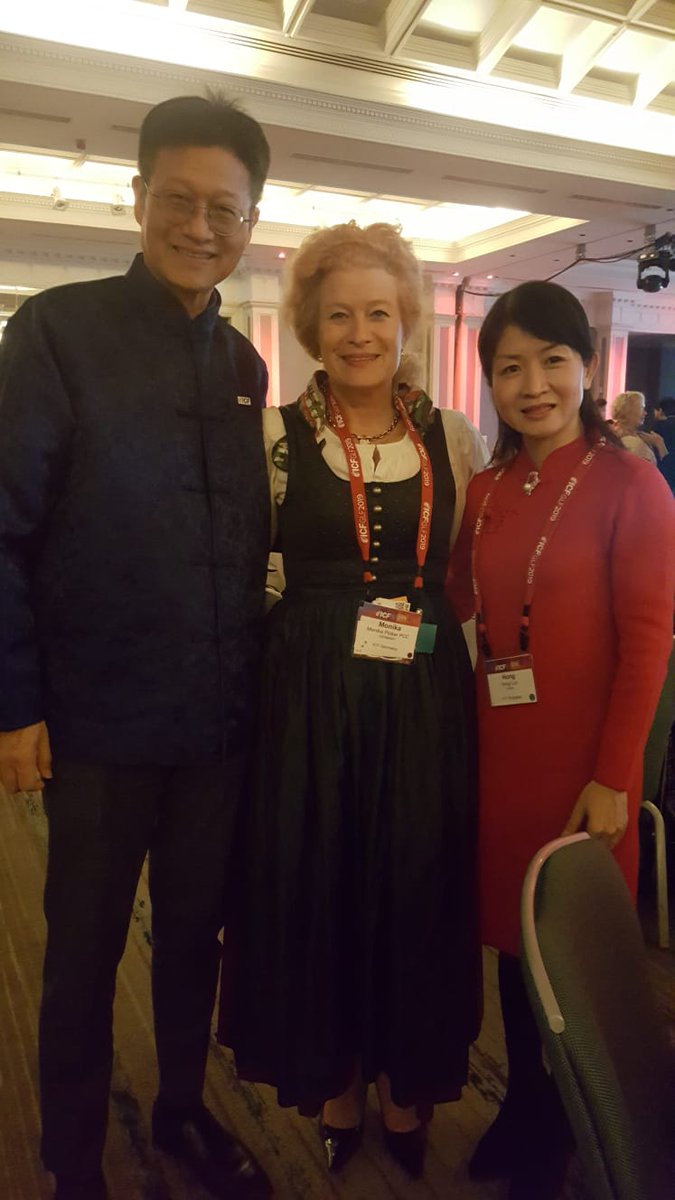 ICFDeutschland's tweet photo. Dr. Monika Picker, PCC - President ICF Germany with asian ICF Chapter😀@ICFHQ #ICFGLF #GLF2019 https://t.co/Q5315mfey0