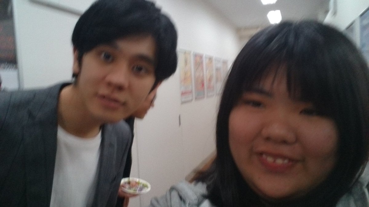 BomRRfUtAG94ZAW's tweet photo. #comedygram
昨日は、チョーたのしかった!
映像もとりながらのコーナー良いね! https://t.co/YpMUvwUGdk