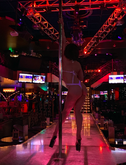 penthousephilly's tweet photo. Have your weekends been up to par? Don't stick to the status quo! Head to our 'House to make some sexy new memories. After all, we're where the magazine comes to life! 😉🔥 https://t.co/6OonOnD0Tj