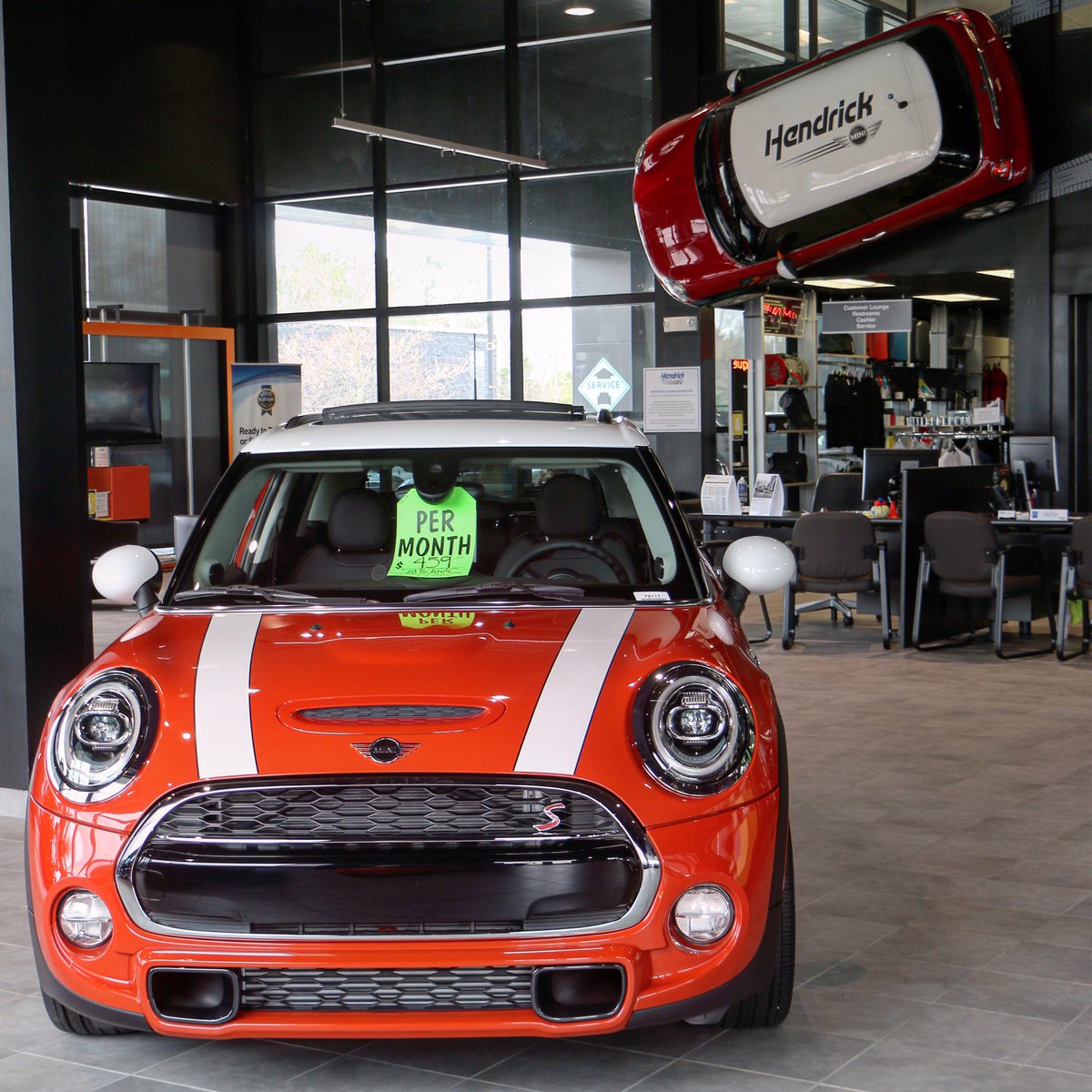 HendrickMINI's tweet photo. Test drive MINIs like this awesome Solaris Orange hardtop tomrrow and help support @campluck and maybe even find your perfect MINI...it’s a win win! #frontendfriday #testdrive #hendrickmini #MINI #miniusa #motoringaroundcrowntown #solarisorange #letsmotor #hendrickcares #bikeluck https://t.co/QUhqXvoJUy