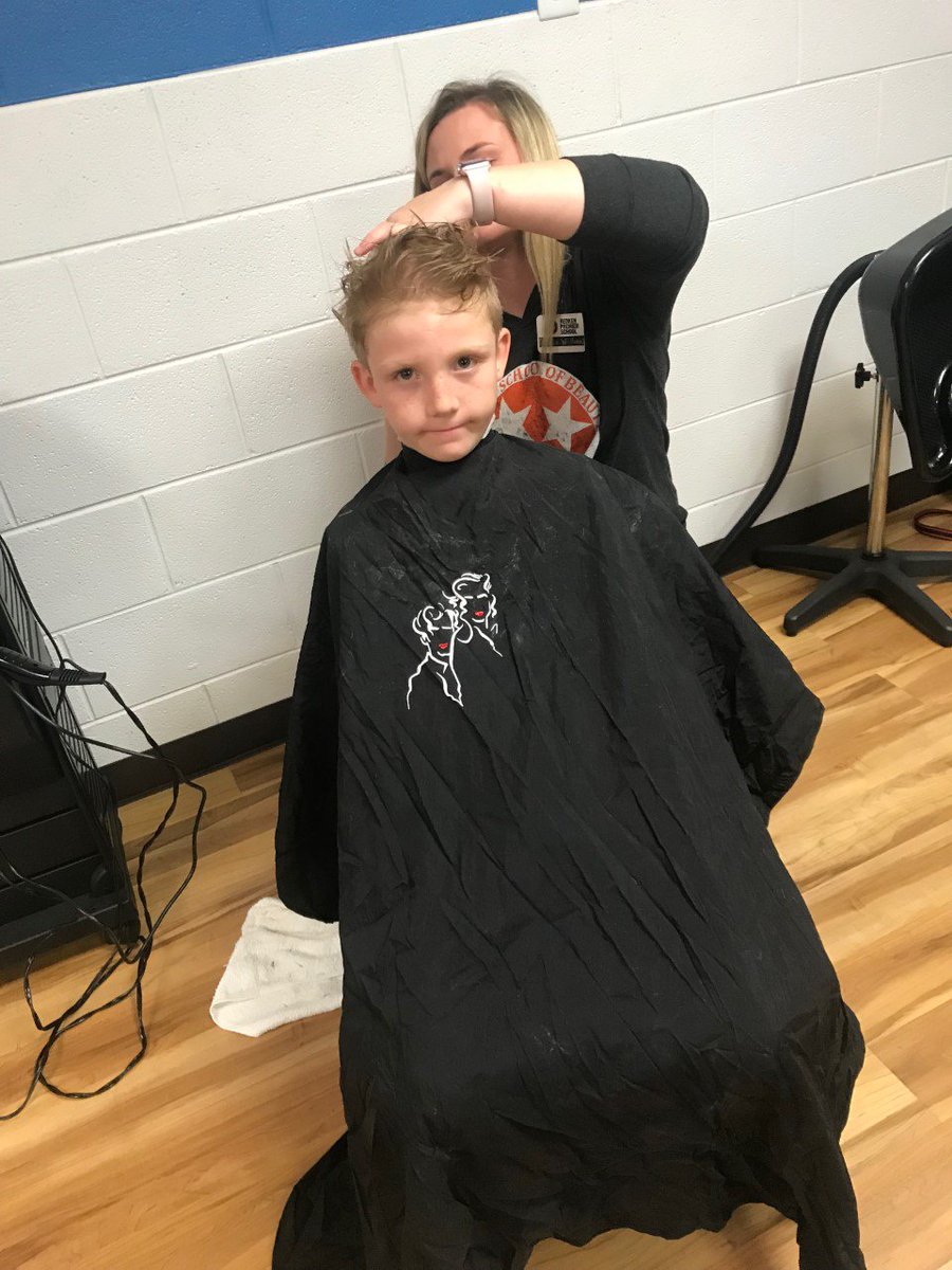 bgctnv's tweet photo. Thank you to Tennessee School of Beauty for providing free haircuts for our Club members at Boys & Girls Club of Halls/Powell this week. #aplacetobecome #thankyou #bgctnv #tsbforme https://t.co/bT9uo1l3c0