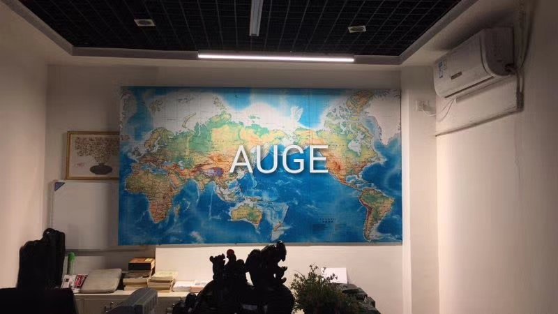 sam_Yuan_led's tweet photo. Ha ha, the office is cool, https://t.co/ypPu0TfoxN
