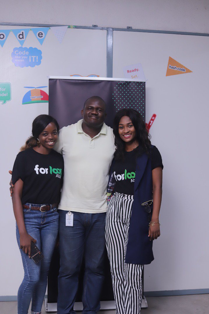 ezinneuzoije's tweet photo. Present at the maiden @ForloopAba event cc: @forloopAfrica @ighubafrica and it was a loud success.

Tech Enthusiasts and people that had never even been at a Tech event got more clarity from the talks and formed new bonds with Techies.

It's #abatotheworld,  people!
#forloopaba https://t.co/JQA04qoApX