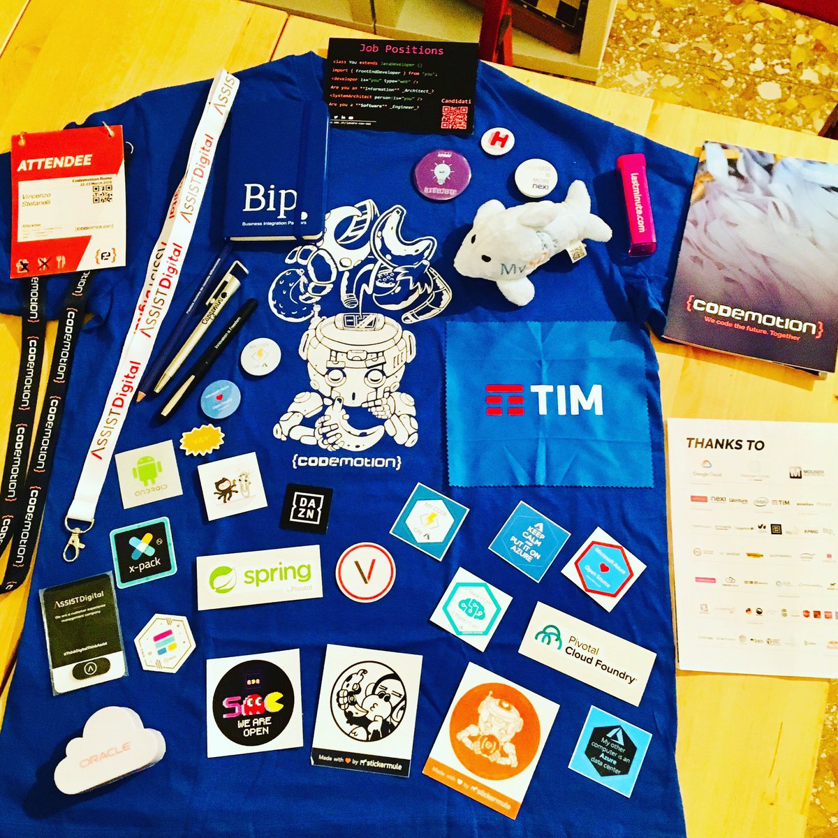 iVincent92's tweet photo. Codemotion: we code the future, together 🤩#CodemotionRome19 #CodeMotionIT @CodemotionIT https://t.co/7CF0fmb0Y1