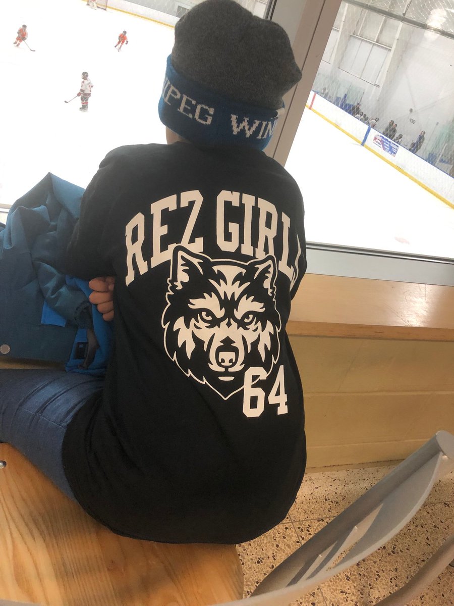 RubyNakochee's tweet photo. We came to cheer on and support Rez girls 64 hockey team from Fort Hope First Nation😁👌🏾 #RezGirls64  #kidsforkidstournament #ygk https://t.co/Rzh3ClUKL2