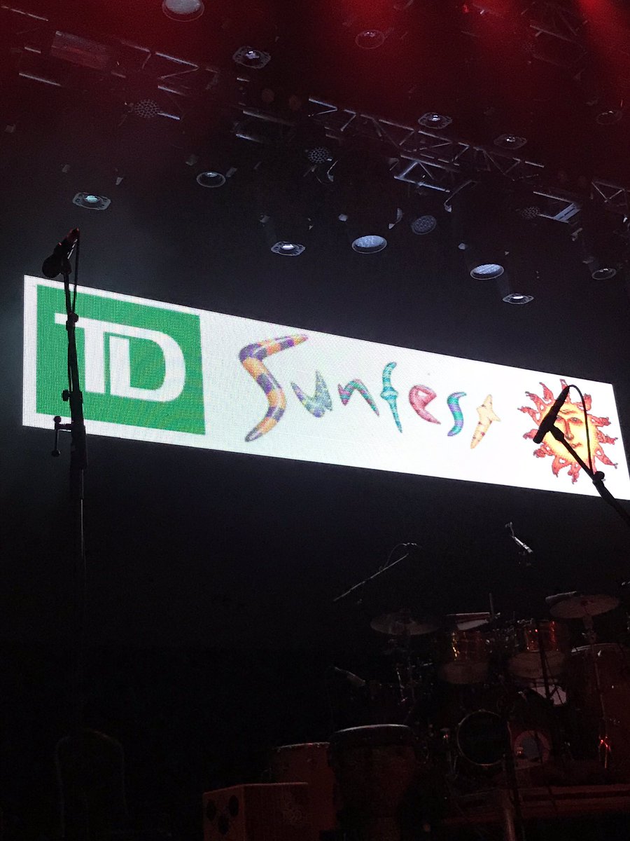 Front row at @CanadaSunfest @JesseCookHQ with @Nikko6251 who has seen him now 7 times! How could I not surprise him with tickets? Proud of @TD_Canada and their incredible support of this concert series through #TDSunfest. #TDintheCommunity