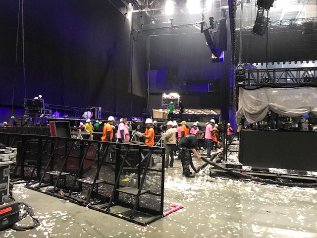 Goodbye <a href="/drake/">Drizzy</a> ...  time to pack it all away and move on #3 Great shows at <a href="/3ArenaDublin/">3Arena</a>