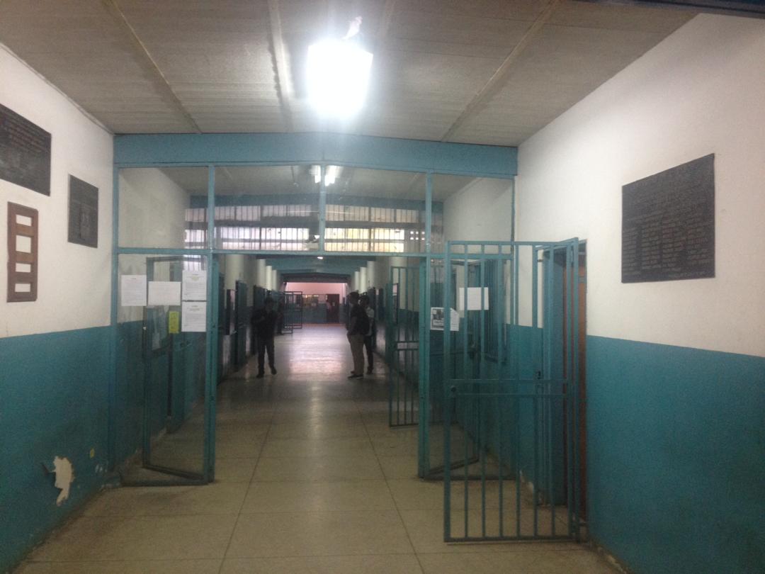 electricaing_uc's tweet photo. Regresamos después de un tiempo y con muy buenas noticias!! Energía eléctrica restablecida en nuestra escuela😍 https://t.co/BwobfivOhb