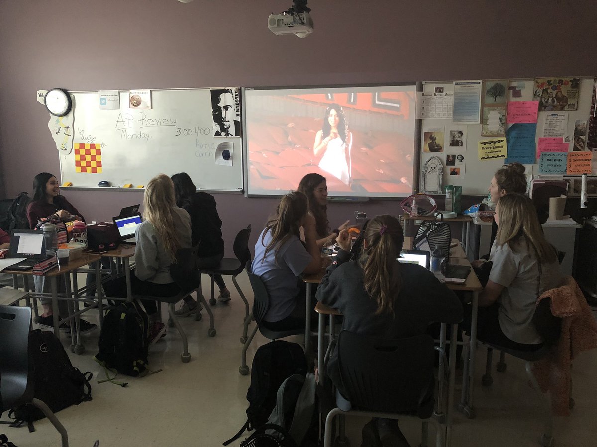 BhsMake's tweet photo. We had such a great club day today and enjoyed playing games and watching movies! https://t.co/e6IqioJ6Sq