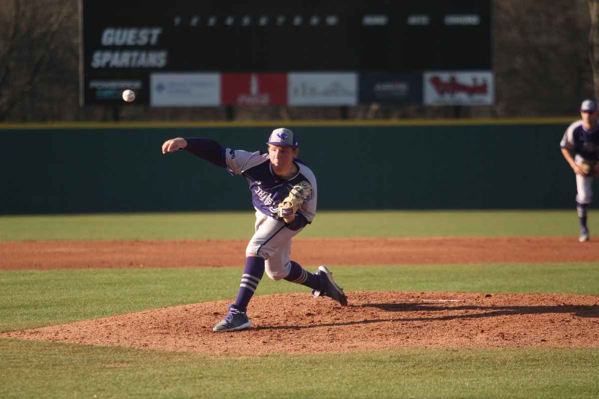 HPUBaseball's tweet photo. .@GreyLyttle in line for the win as he finishes his day in the 6th with a career-high 7 strikeouts! #EarnIt

🐾 2
⚔️ 1 https://t.co/YNYJIbxHQL
