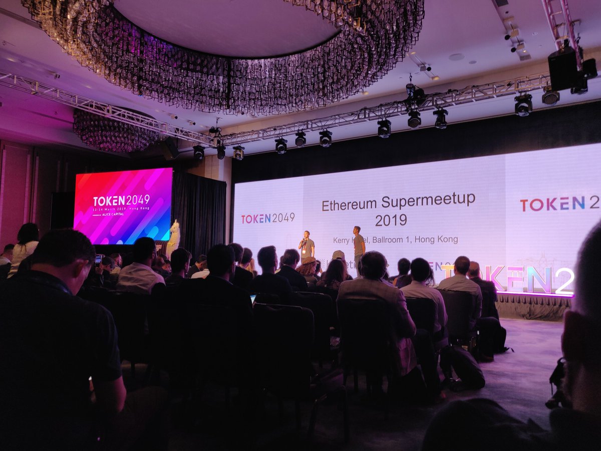 RealRemiVee's tweet image. Where’s Ethereum 2.0 At? Vitalik Buterin Gives A Much-Needed Update
➡️tribetica.com/wheres-ethereu…
🗺️
▶️reddit.com/r/tribetica
#newsoftheweek #Bitcoin #blockchain #crypto