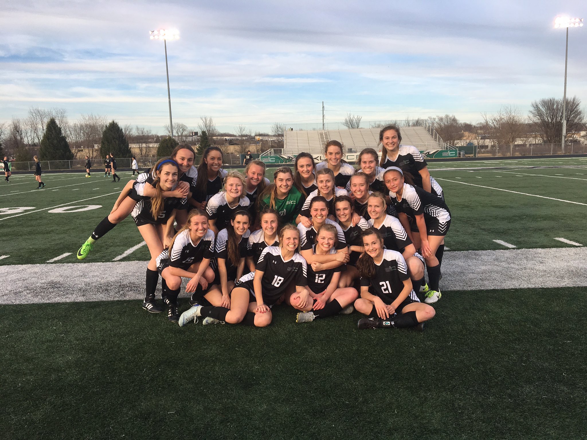 SkyHawk Girls Soccer on Twitter "That’s the game! SkyHawks win 40