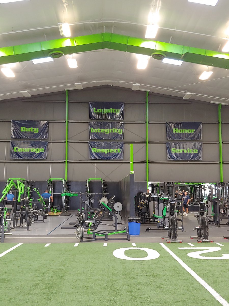 SundownStrength's tweet photo. About it. Tomorrow Sundown takes care of business at the State Powerlifting Meet. @BarryNewton18 @Coach_Cummings4
#SundownStrength #Grit https://t.co/c3mdQVtrfn