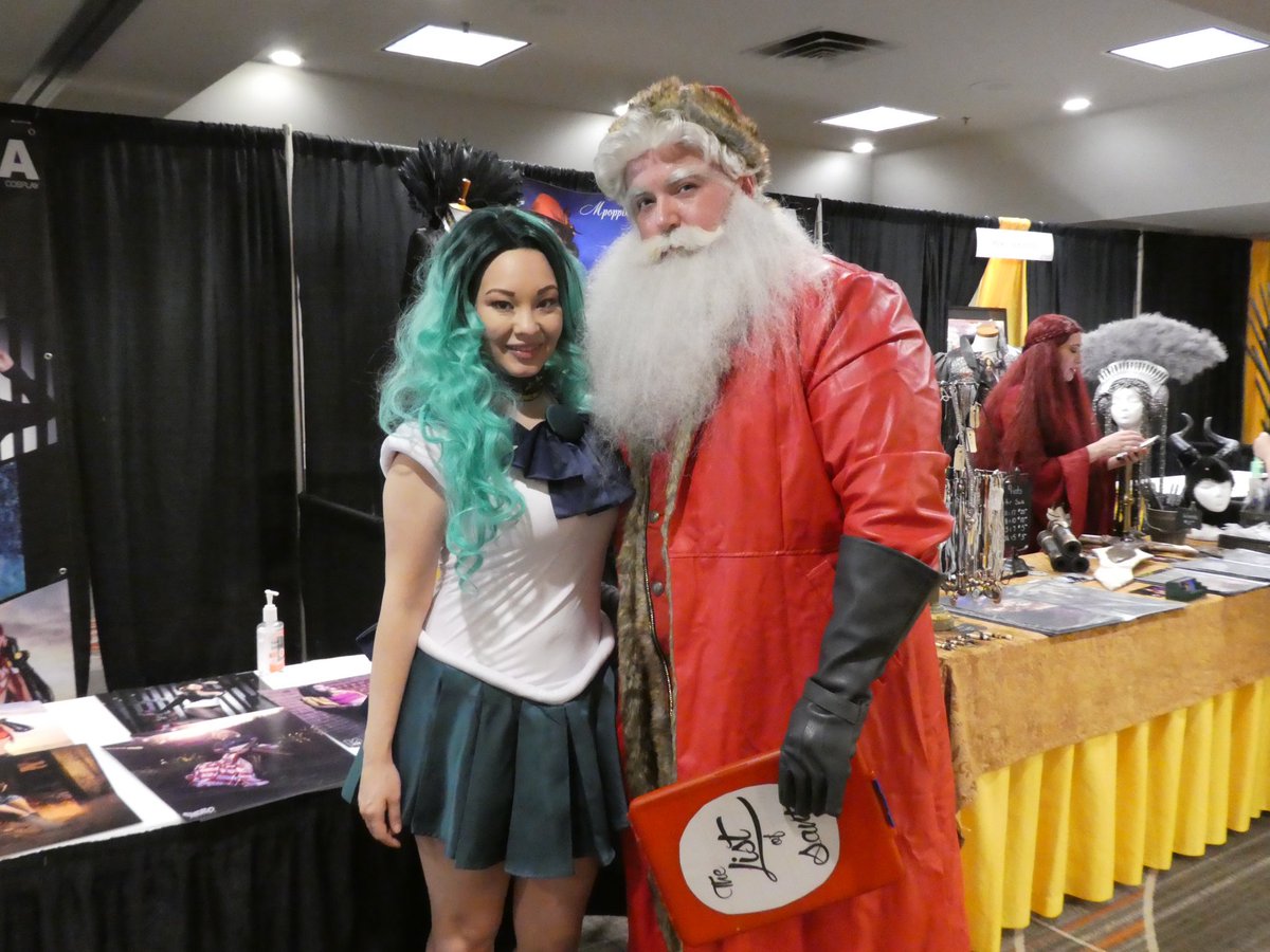 thenicelistwv's tweet photo. Looks like @AniMiaOfficial is on the Nice List! What about you? Incredibly nervous doing cosplay today but the looks on the kids (and adults) faces was well worth all the sweating! #thenicelistwv #causeplay #causeplayer https://t.co/3M2EgoLaIn
