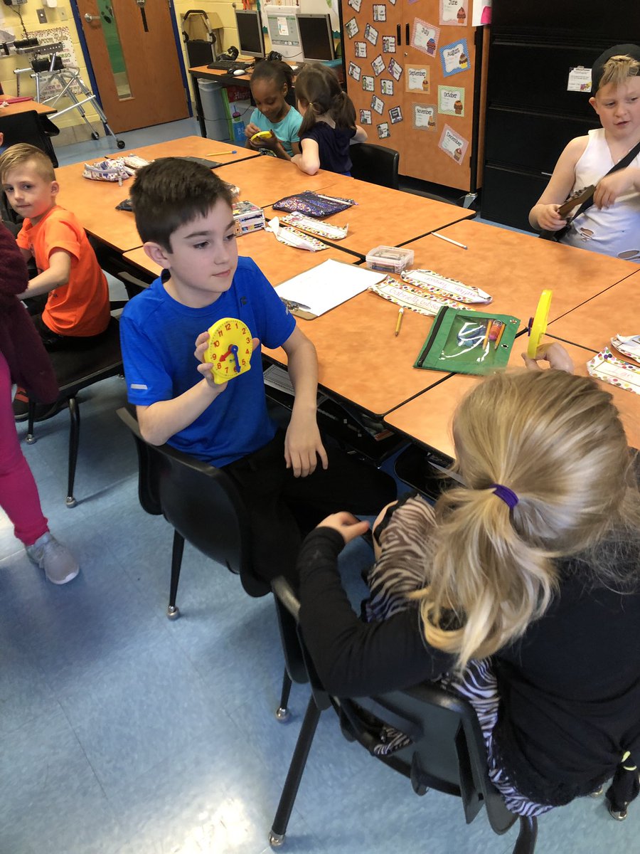 mrs_king811's tweet photo. These kids are time telling rock stars!!!! #PlanoMagic #MooreFunInSecond #WeLoveDressUpDays https://t.co/N8aqOnlqrw