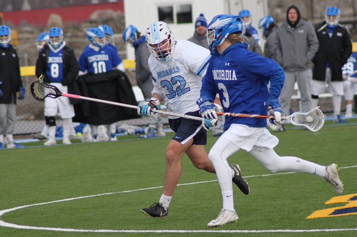LindyFeider16's tweet photo. #MaverickFriday with @MedailleLax 🥍 https://t.co/ziHK3ME2rz