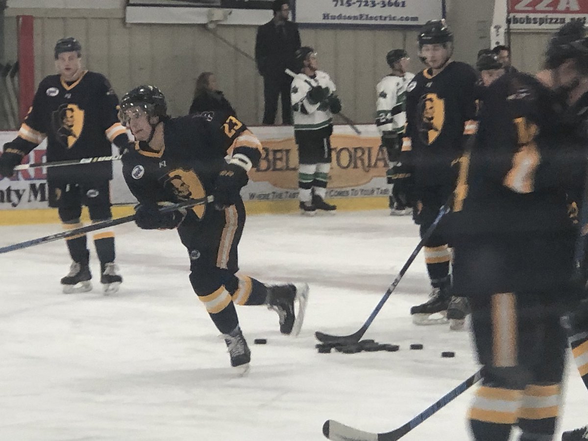 WW_Hockey's tweet photo. Congrats to @sam_techel making his @NAHLHockey debut tonight and this weekend with the @Jr_Blues. Gets to play alongside his brother  @17nitechel #GoWarriors #nextstep #EarnIt https://t.co/DlQDKCb61Z