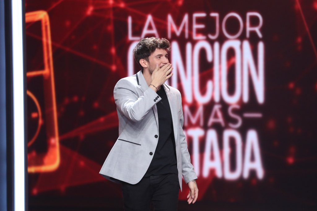 carlos_right's tweet photo. Gracias por el cariño, gracias de verdad. Me lo he pasado genial. ¡Viva la música! https://t.co/6mSkrYeNol
