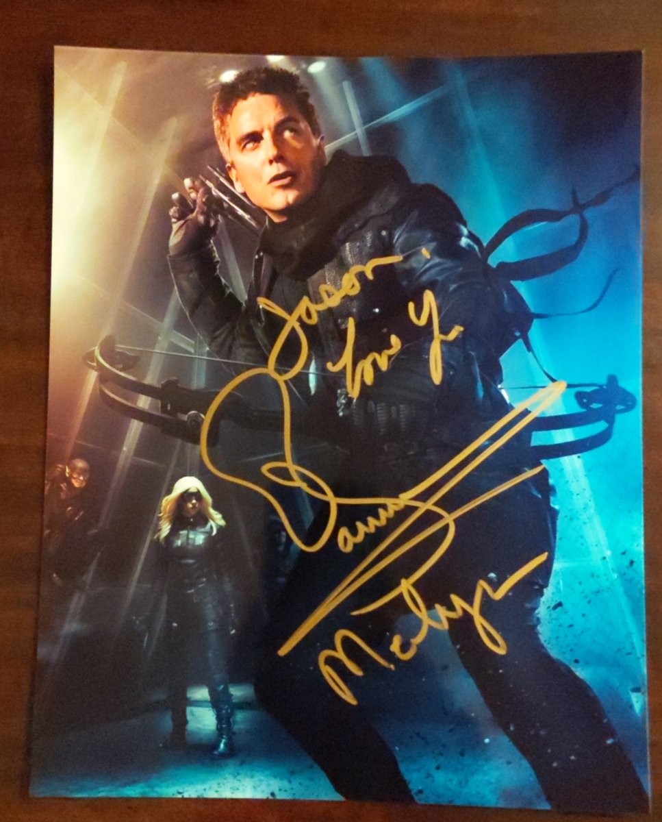 whitewolf359's tweet photo. @JohnBarrowman great meeting you today! My wife says she sees 2 hot guys. Heard the #DoctorWho pic was your fave because your husband designed it awesomeness!
Share the pic of what your dog was doing to the other.. and your silly teeth pic. #MalcomMerlyn #Arrow #C2E2 #C2E219 😎 https://t.co/m2vv4UDBpI