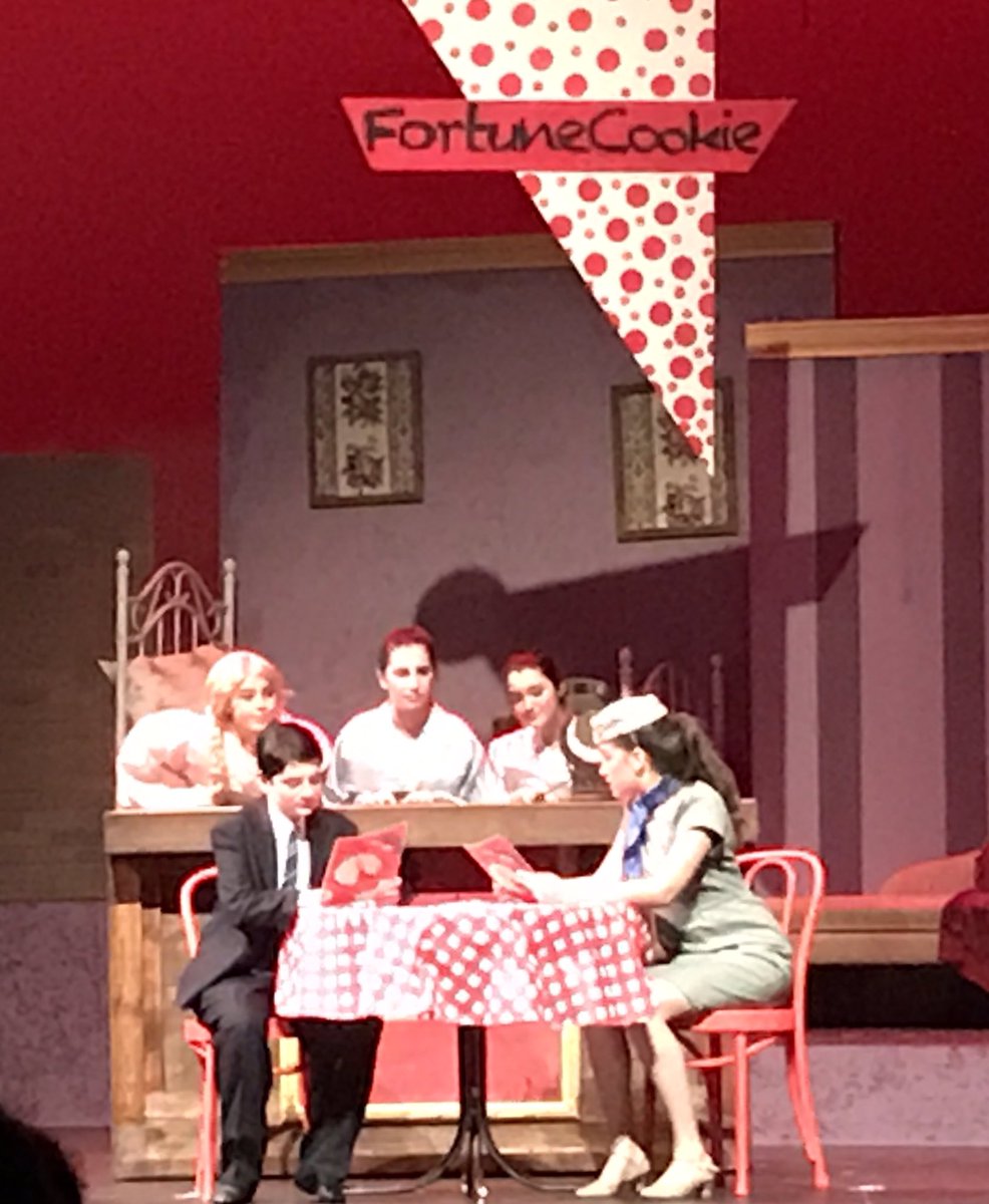 Loving the MS show! Great comedy! A must see! <a href="/uschool_nsu/">University School</a>