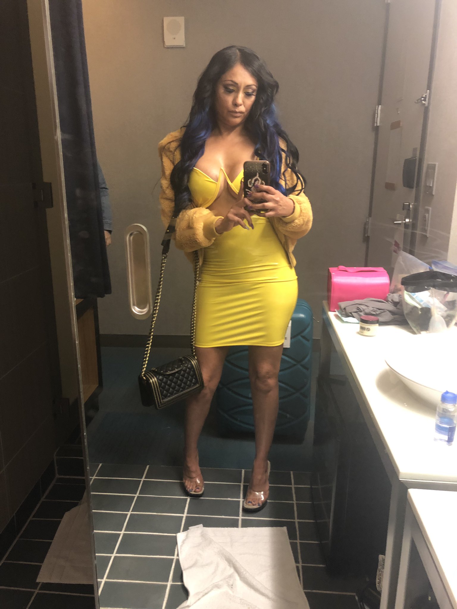 Tw Pornstars Priya Anjali Rai Twitter Whos Coming Out To