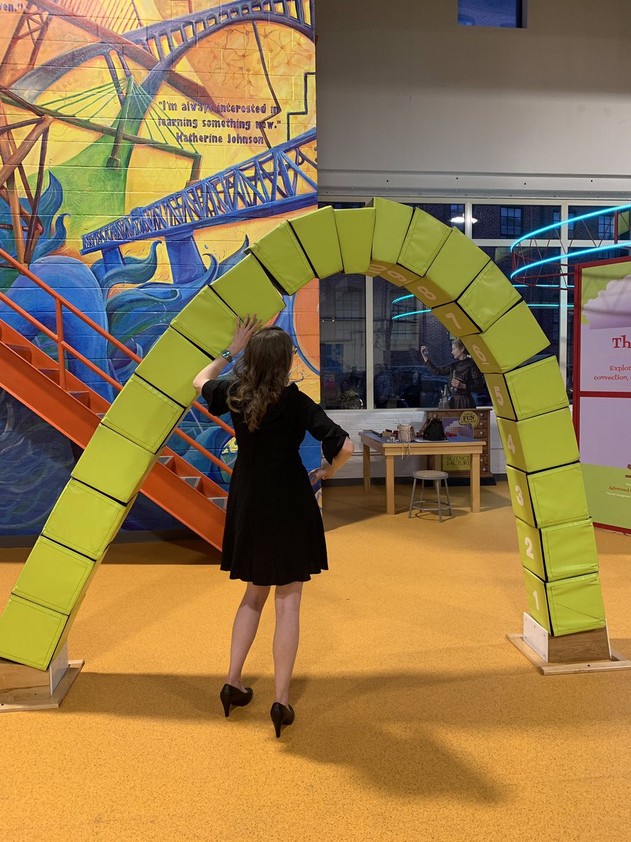 miss_jconrad's tweet photo. So honoured to be invited &amp; a part of the grand reopening donor celebration for the @lancscifactory @gloglosmith #sechan #stemrocks @EtownNSTA https://t.co/lJJkpwiOxj