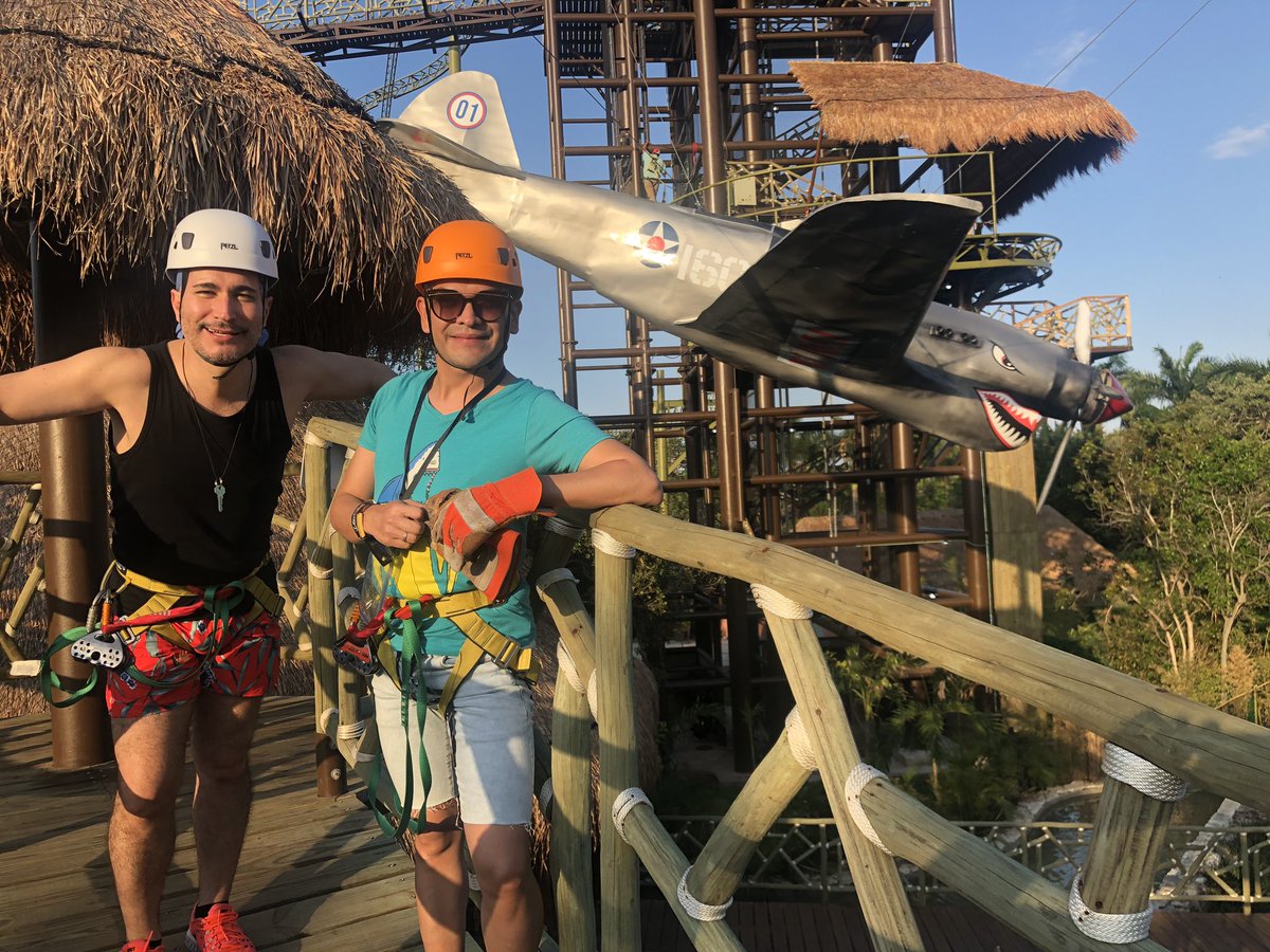 ivanmillanchef's tweet image. Me tiré del bunge swing! 
.
.
.
#Barcelomoments #BarceloMayaGrandResort
#BarceloExperience
#Barcelover