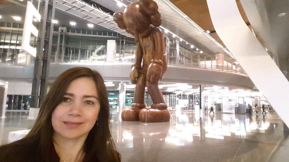 blueg3org3's tweet photo. my sister @ARMYLEI88 at Doha airport with the huge KAWS statues ‼️ I wonder if the boys @BTS_twt especially #RM &amp; #JHOPE have seen them❓ https://t.co/NfYuOLRSae