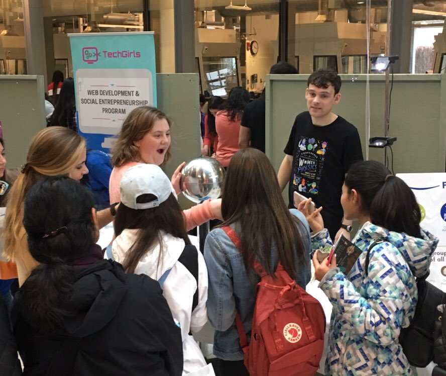AvonTigers's tweet photo. Thank you @PPPLab for inspiring our girls at this years YWC in STEM! @Princeton #fusionenergy #plasmaphysics #ywc2019 #WomenInSTEM https://t.co/eyY9PFTyEA